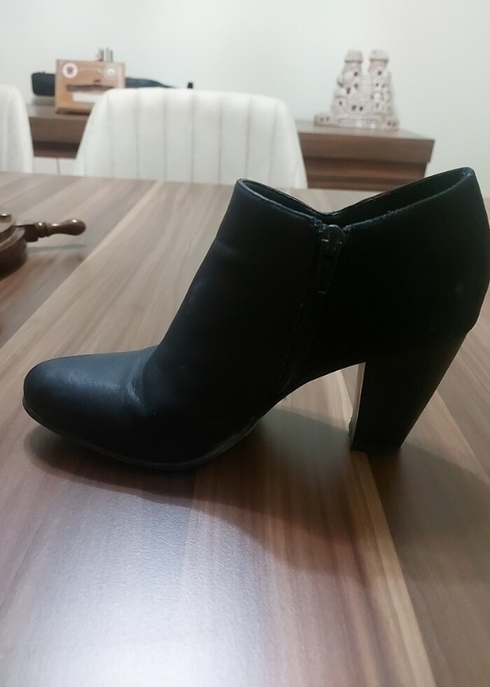 TOPUKLU KISA BOT - Görsel 2