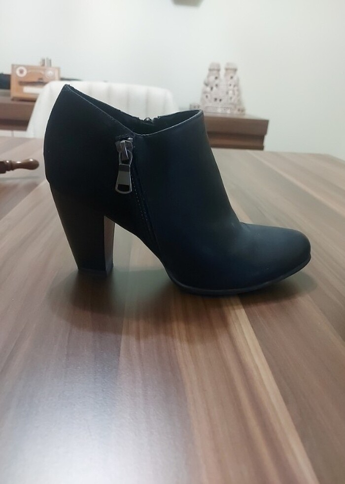 TOPUKLU KISA BOT - Görsel 4