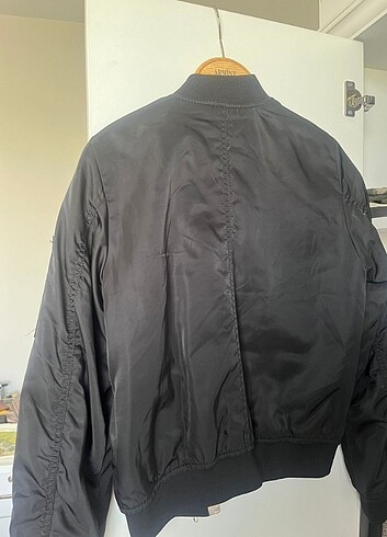 s Beden Kadın Pull&Bear Bomber Ceket