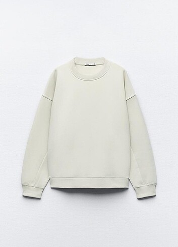 s Beden beyaz Renk Zara sweatshirt sıfır kullanılmadı 