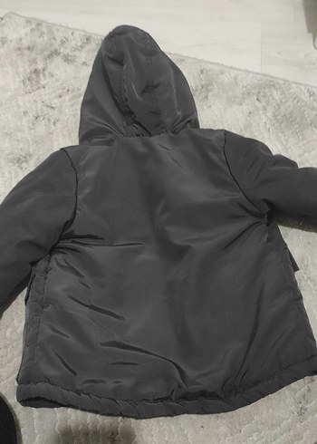 Erkek Çocuk Kapüşonlu Gri Mont - Görsel 6