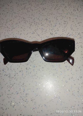 Parlak Kahverengi Minimalist Kadın Gözlüğü - Görsel 2