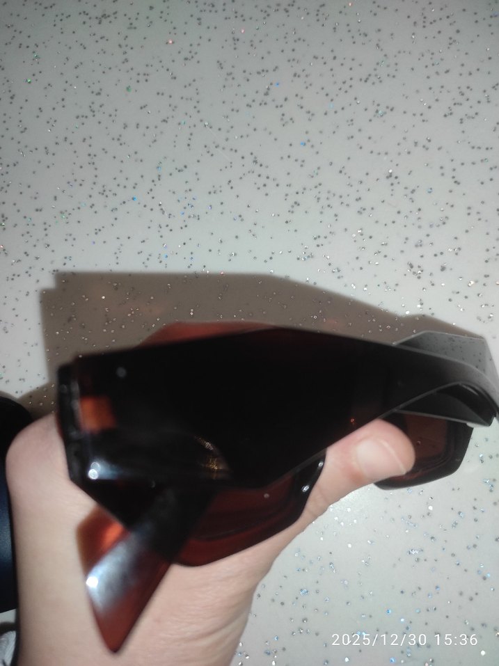 Parlak Kahverengi Minimalist Kadın Gözlüğü - Görsel 4