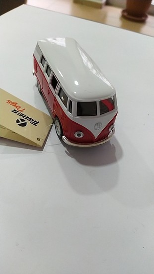 Vosvos minibüs açılan kapısı sıfır kutusunda