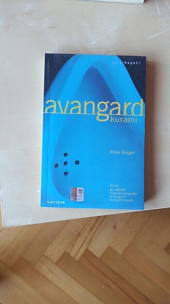 Avangart kuramı - Peter Burger