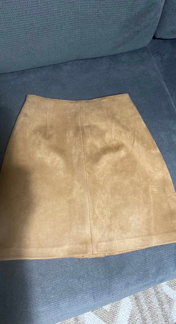 Düğmeli Bej Süet Mini Etek - Görsel 2