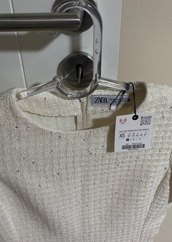 Beyaz Kısa Kollu Mini Örgü Elbise - Görsel 2