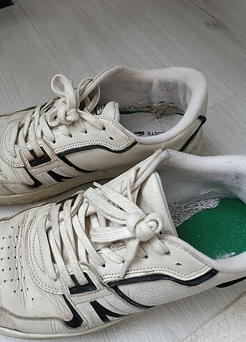 43 Beden beyaz Renk Lacoste erkek ayakkabı 