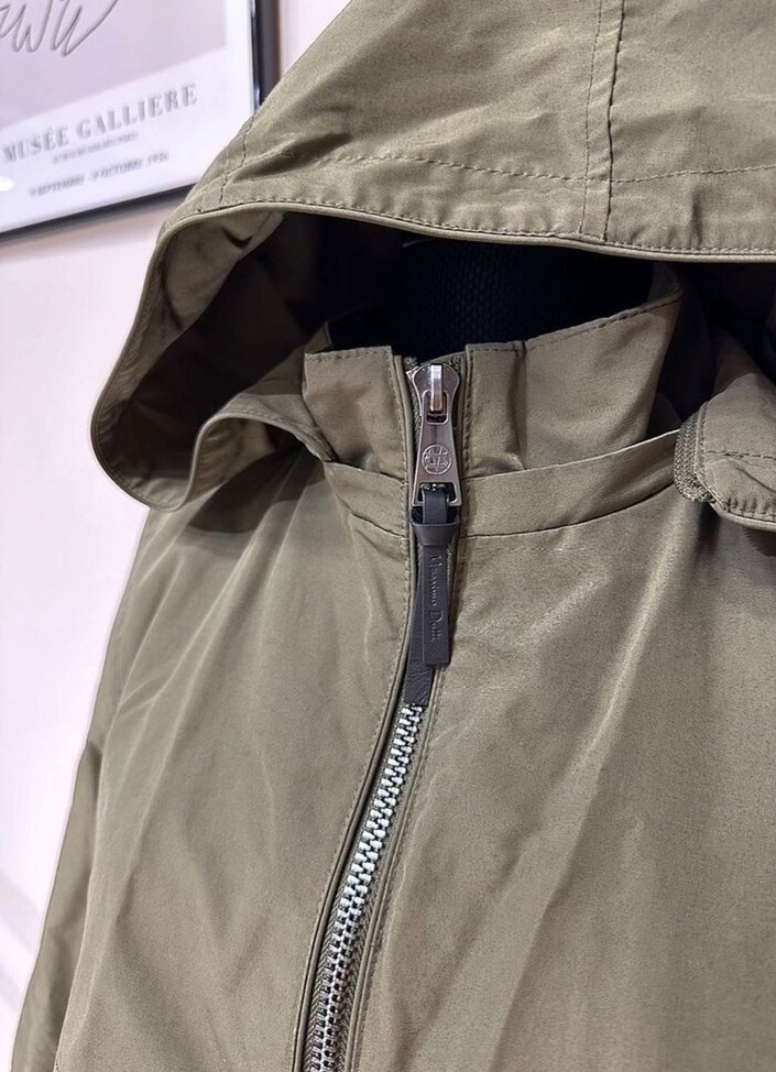 Massimodutti Uzun Haki Kadın Parka - Görsel 5