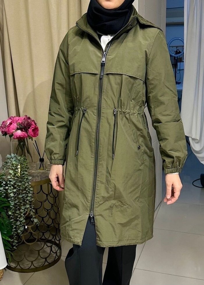 Massimodutti Uzun Haki Kadın Parka - Görsel 2