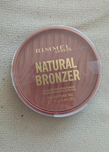 Rimmel london bronzer