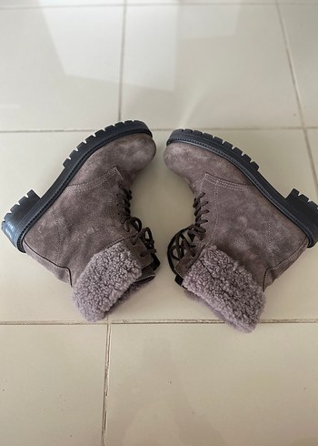 Vizon Süet Kürklü Kadın Bot - Görsel 4