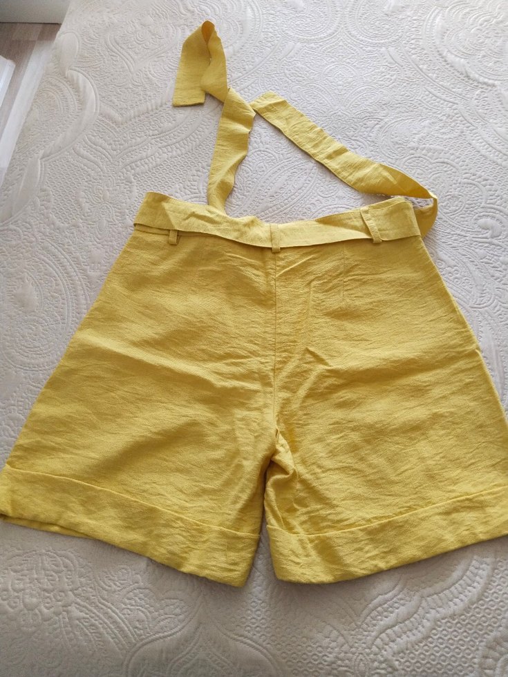 Sarı Keten Mini şort - Görsel 2