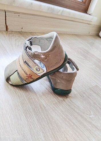 KİCKERS 21 numara sandalet - Görsel 2