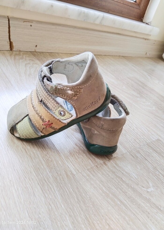KİCKERS 21 numara sandalet  - Görsel 2