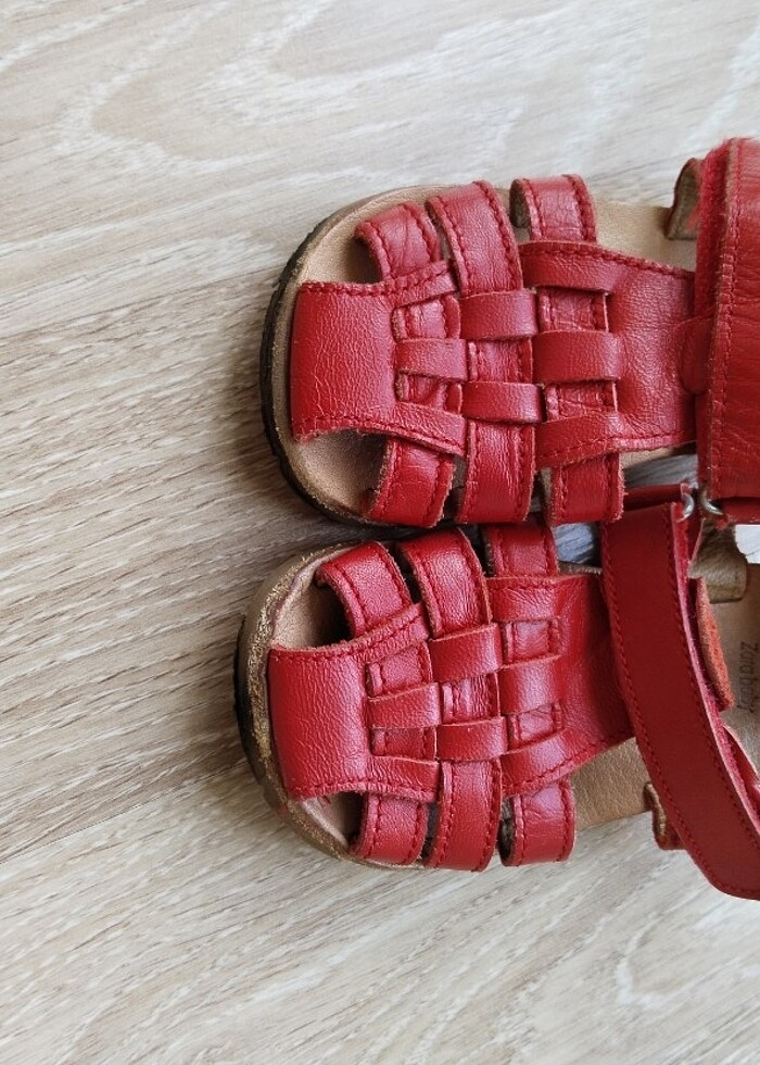 Zara 21 numara sandalet  - Görsel 3