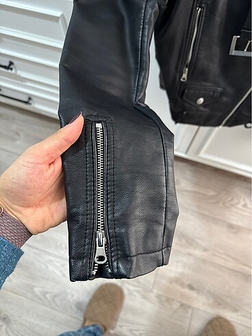 LC Waikiki Deri Çeket