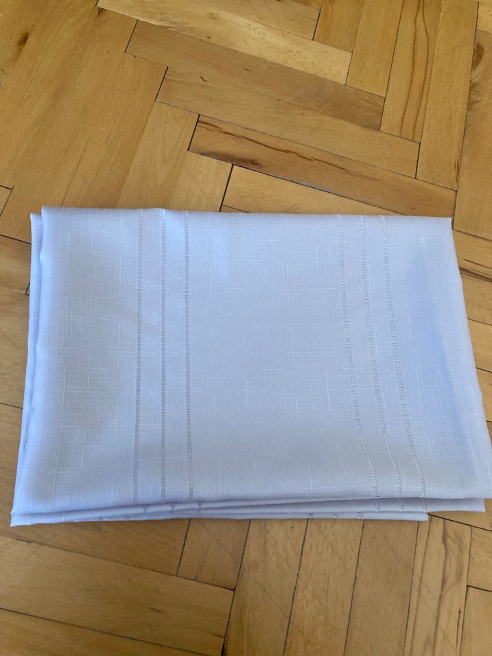 Gri Modern Desensiz Masa Örtüsü - Görsel 2