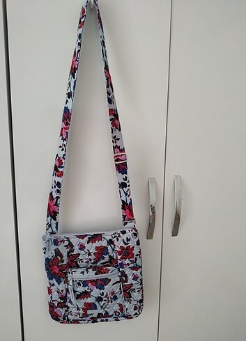 VERA BRADLEY ÇANTA