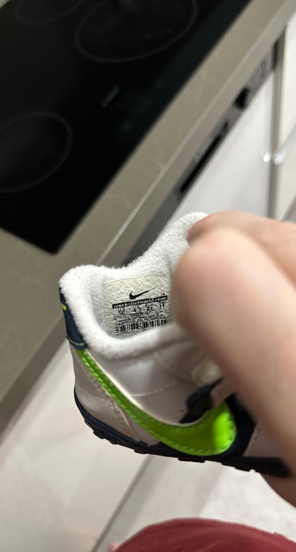 Nıke Beyaz Erkek Çocuk Spor Ayakkabı Velcro - Görsel 3