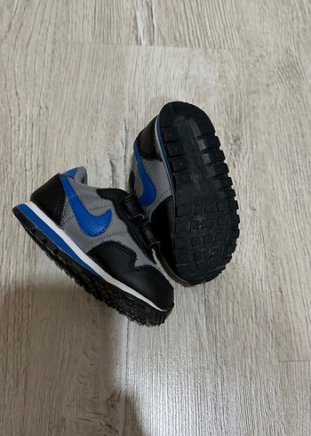 Nıke Gri Erkek Çocuk Spor Ayakkabı Velcro - Görsel 3