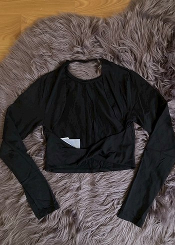 Siyah Arkası Dekolteli Uzun Kollu Kadın Bluz - Görsel 3