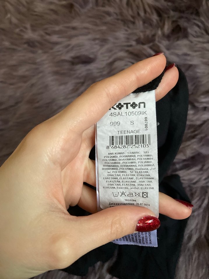 Siyah Arkası Dekolteli Uzun Kollu Kadın Bluz - Görsel 5