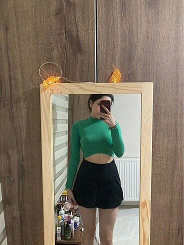 Yeşil ambar crop bluz