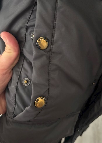 Erkek Çocuk Siyah Kürklü Streetwear Kaban - Görsel 3