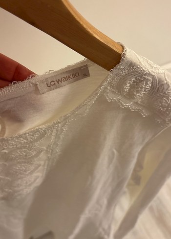 Uzun Kollu Beyaz Pamuklu Dantel Bluz - Görsel 2