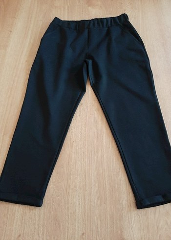 Kadın Siyah Regular Fit Kumaş Pantolon - Görsel 2