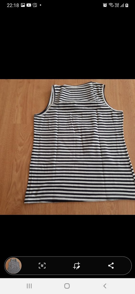 Çizgili Vücuda Oturan Kadın Thirt - Görsel 3