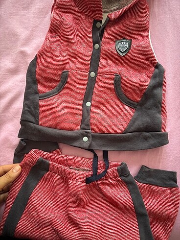 Çok az kullanılmış erkek bebek takım - Görsel 2