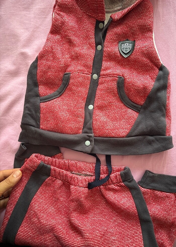 Çok az kullanılmış erkek bebek takım - Görsel 2