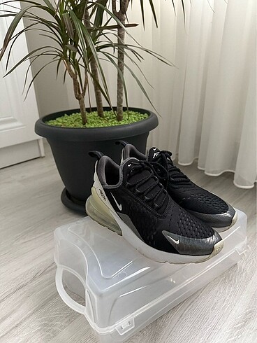 Nike air Max 270
