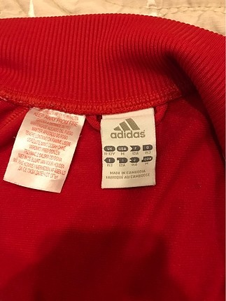 m Beden Adidas hırka