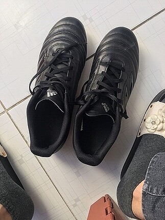 Adidas krampon