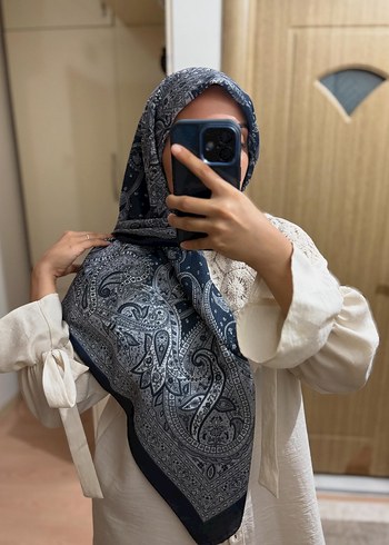 Koyu Gri lacivert eşarp