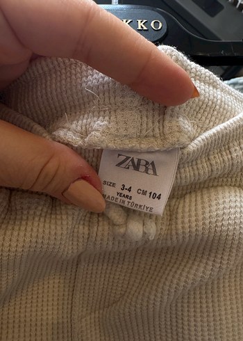 Zara Waffle Kumaş Erkek Çocuk Şort - Görsel 2