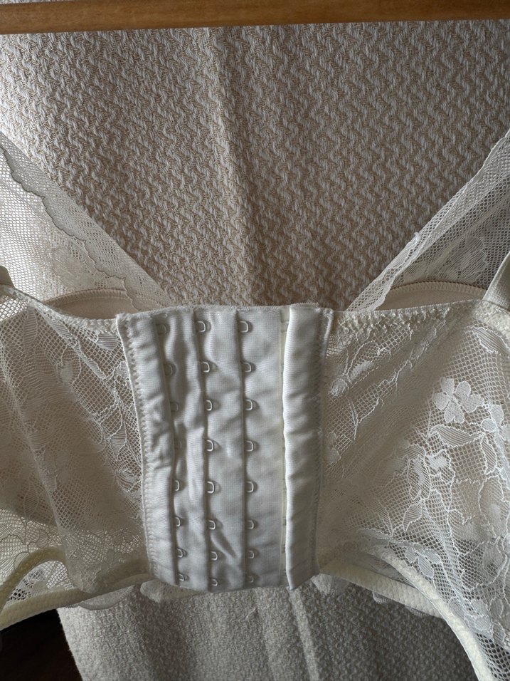 İntimissimi Beyaz Bohem Dantelli Midi Sütyen - Görsel 3