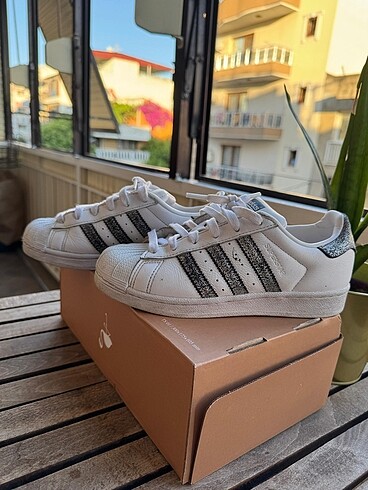 36 Beden Kadın superstar simli orjinal adidas