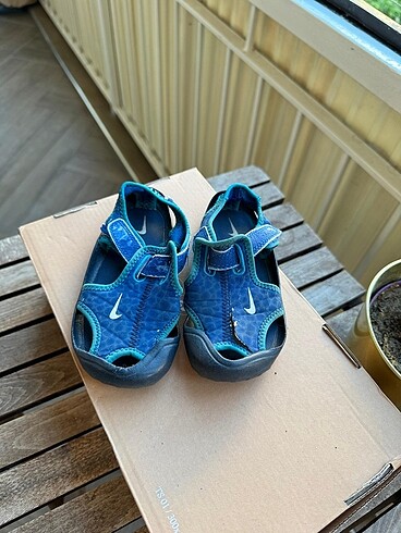 Orjinal nike çocuk sandalet