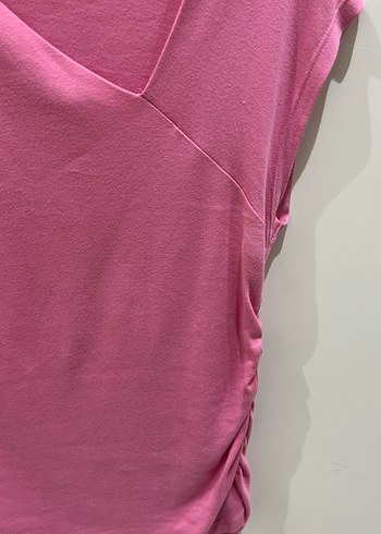 Pembe Keten V Yaka Salaş Kadın Tişört - Görsel 4