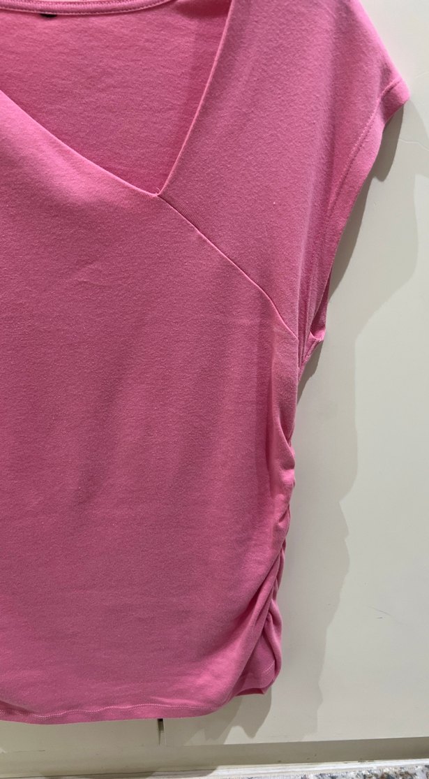 Pembe Keten V Yaka Salaş Kadın Tişört - Görsel 4