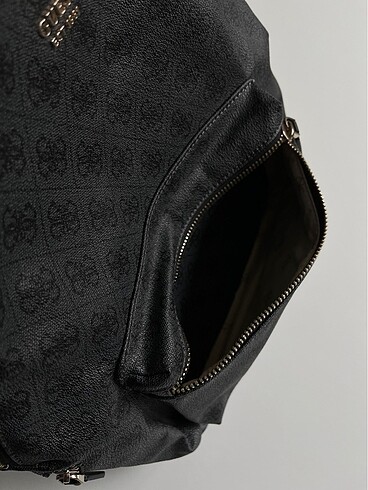 Guess Monogram Kadın Sırt Çantası - Görsel 6