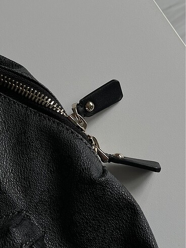 Guess Monogram Kadın Sırt Çantası - Görsel 7