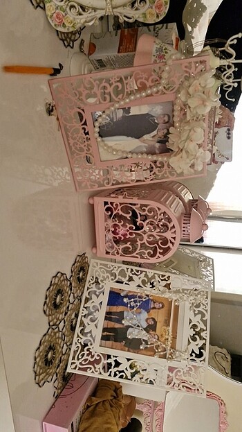 English Home İngiliz Home 2 çerçeve ve bir fener