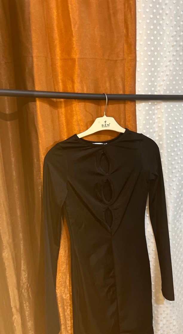 Uzun Kollu Siyah Gotik Midi Elbise - Görsel 4