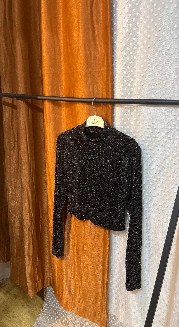 Siyah Uzun Kollu Balıkçı Yaka Mini Triko Bluz - Görsel 2