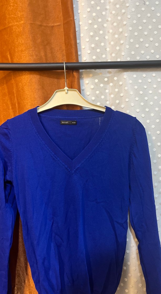 Mavi V Yaka Uzun Kollu Kadın Triko - Görsel 3